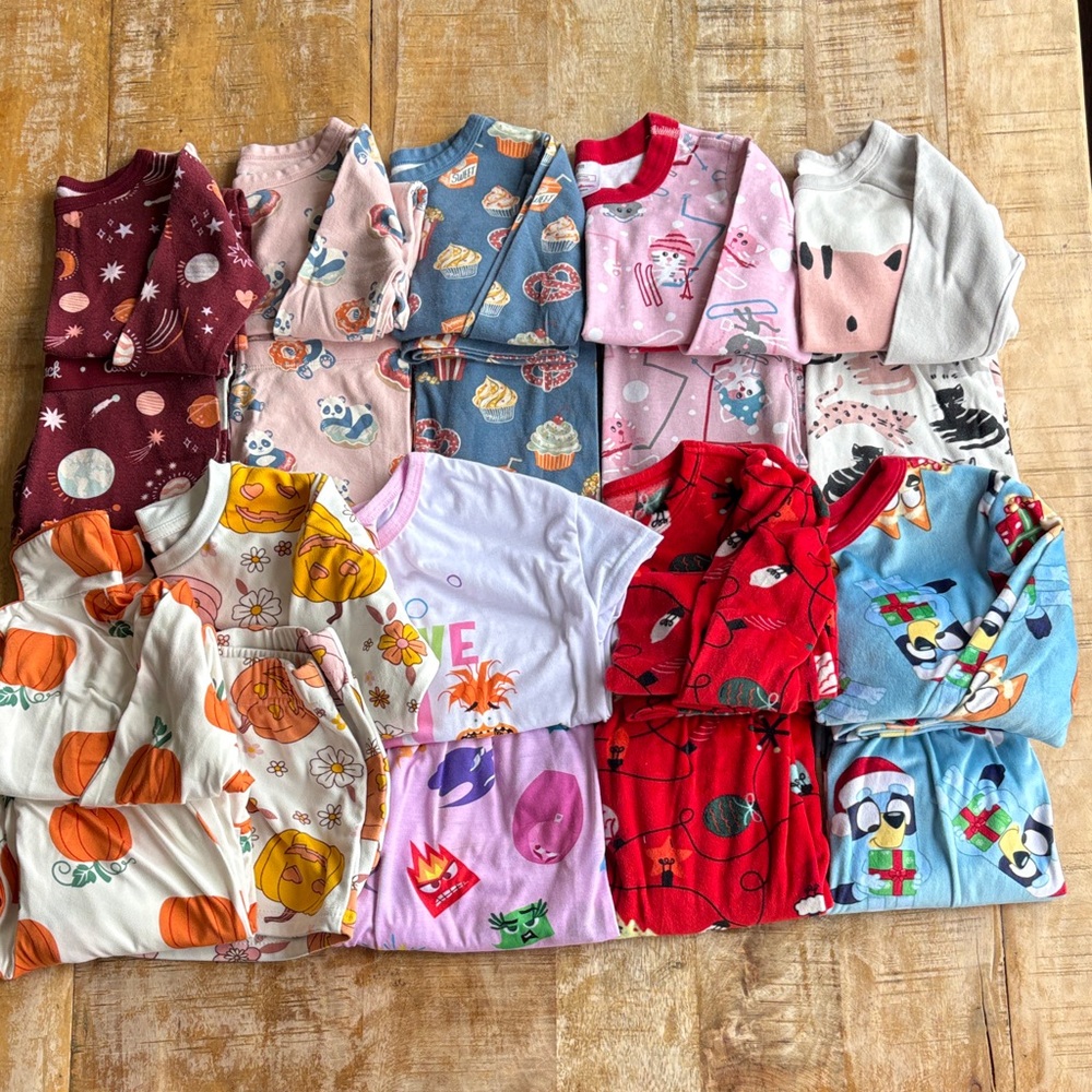 Large Mixed Brands Pajama Bundle size 8 - Picture 1 of 12